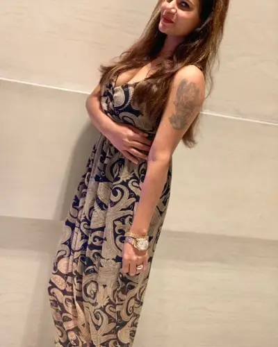 Bari Escort